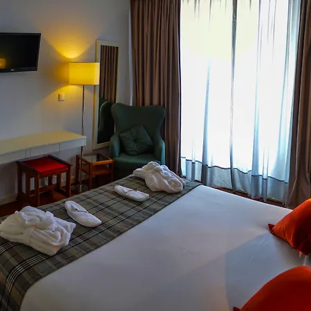 Sao Bento Da Porta Aberta & 4*