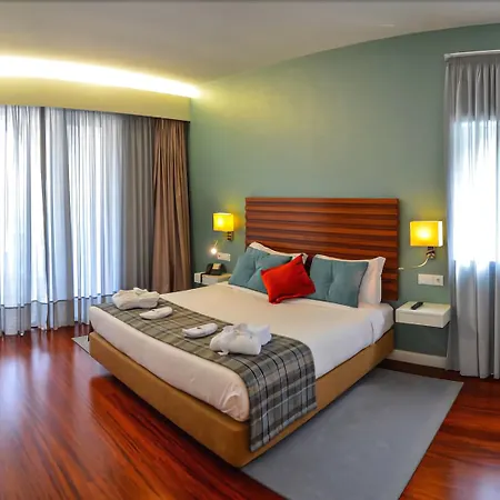 Sao Bento Da Porta Aberta & Hotel