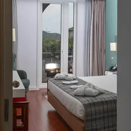 Sao Bento Da Porta Aberta & Hotel Geres