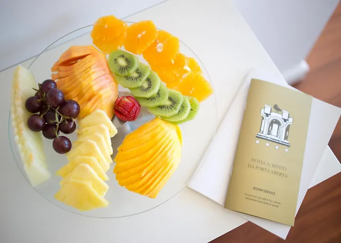 Sao Bento Da Porta Aberta & מלון 4*