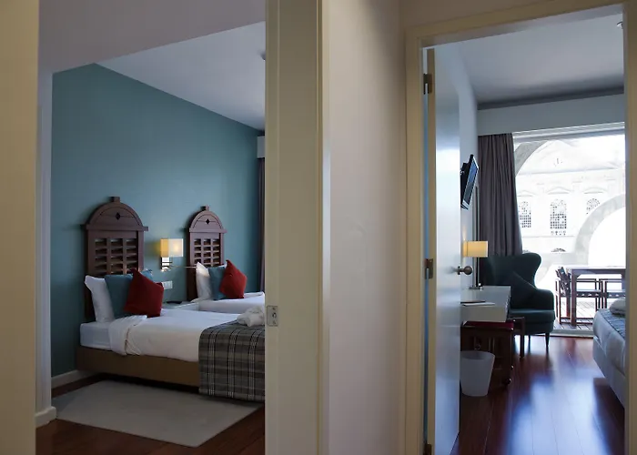 Hotel Sao Bento Da Porta Aberta &