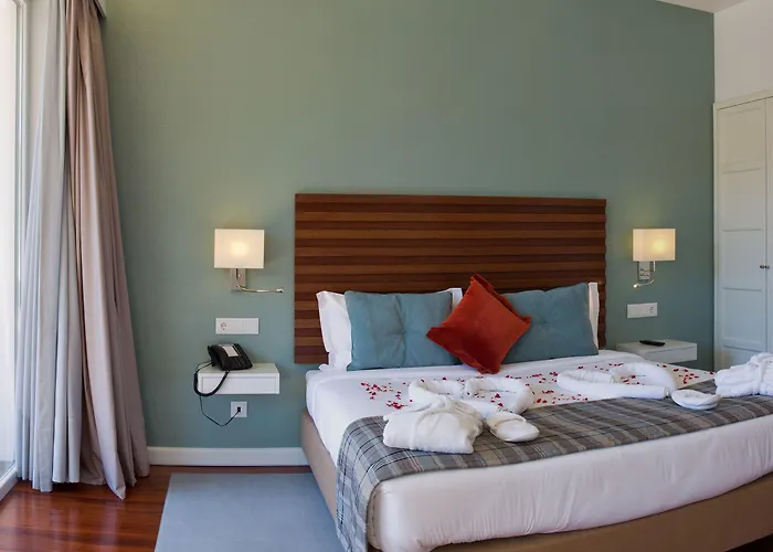 Sao Bento Da Porta Aberta & 4* ג'רס