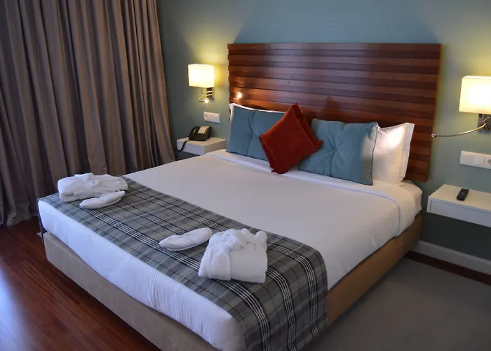 מלון Sao Bento Da Porta Aberta &