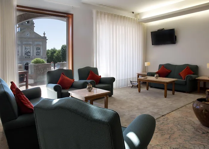 Sao Bento Da Porta Aberta &