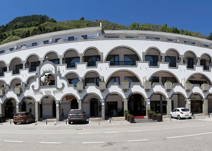 Sao Bento Da Porta Aberta &