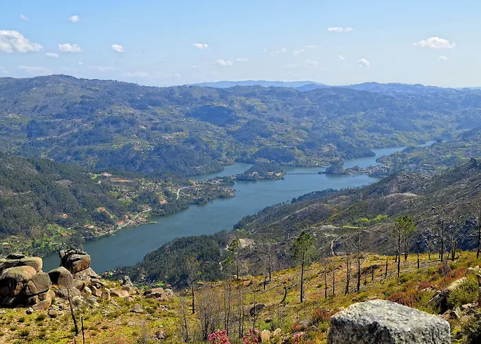 מלון Sao Bento Da Porta Aberta &