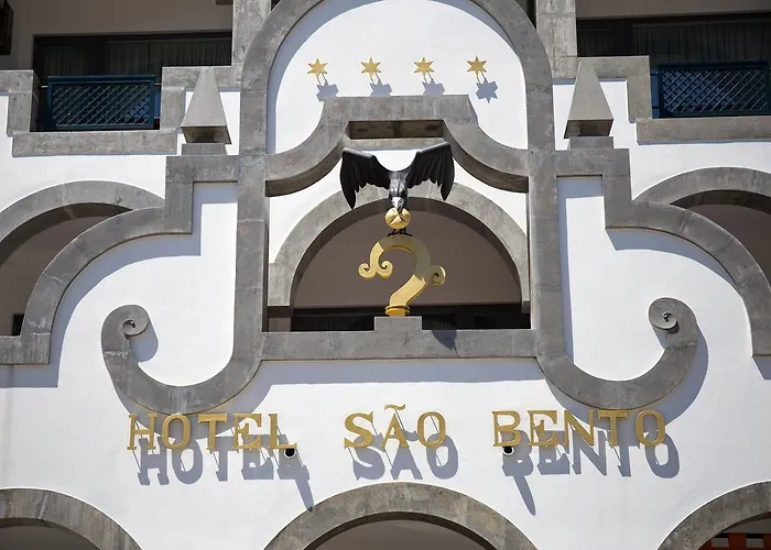 Hotel Sao Bento Da Porta Aberta & 4*