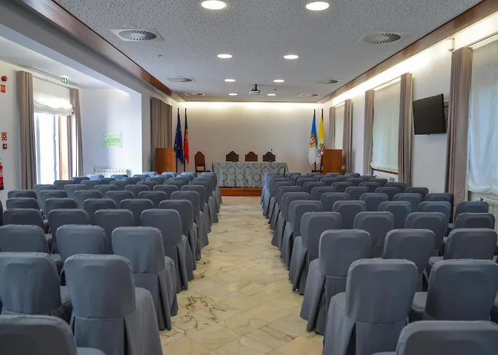 Sao Bento Da Porta Aberta & מלון 4*